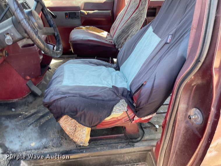 image for item ME9890 1991 Chevrolet Astro van