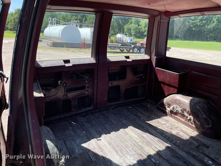 image for item ME9890 1991 Chevrolet Astro van