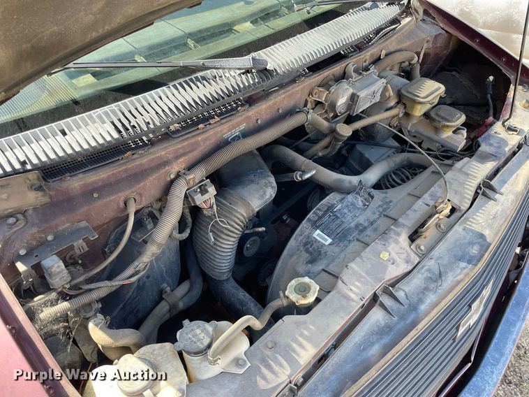 image for item ME9890 1991 Chevrolet Astro van