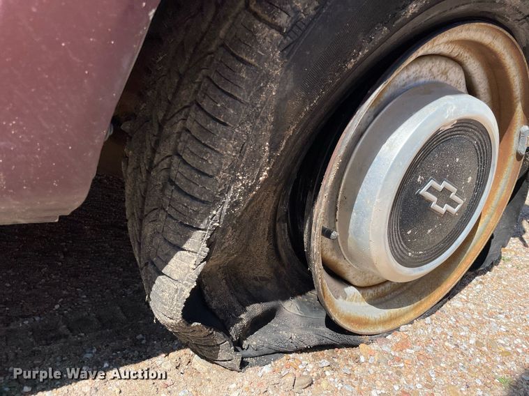 image for item ME9890 1991 Chevrolet Astro van