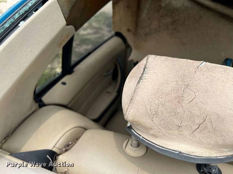 image for item MF9948 2006 BMW 330i