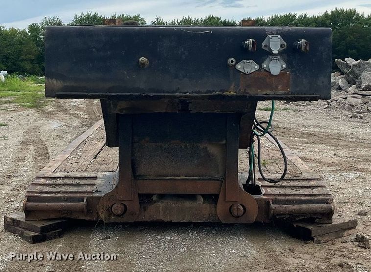 image for item MG9401 1997 Talbert  lowboy equipment trailer