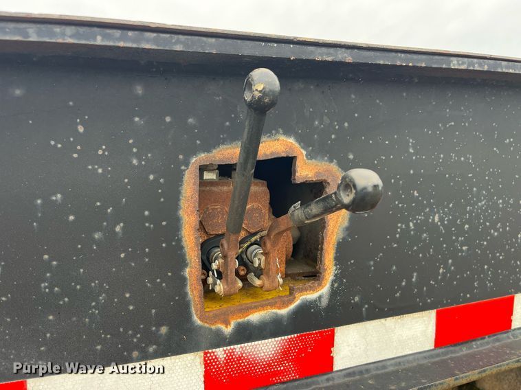 image for item MG9401 1997 Talbert  lowboy equipment trailer