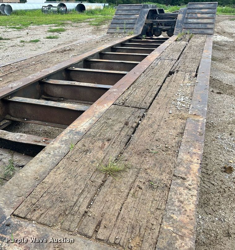 image for item MG9401 1997 Talbert  lowboy equipment trailer