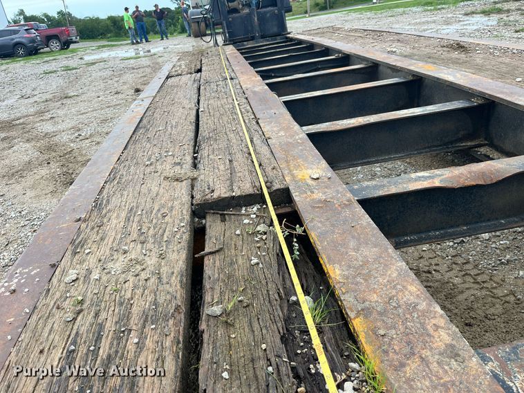 image for item MG9401 1997 Talbert  lowboy equipment trailer