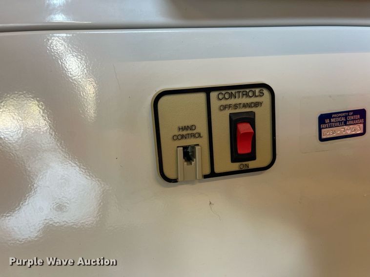 image for item MG9414 (2) Midmark 405 exam tables