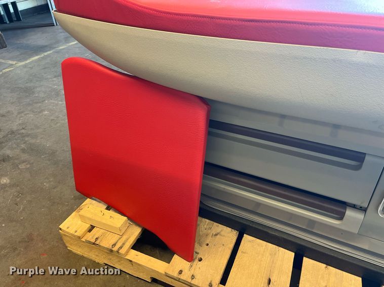 image for item MG9414 (2) Midmark 405 exam tables