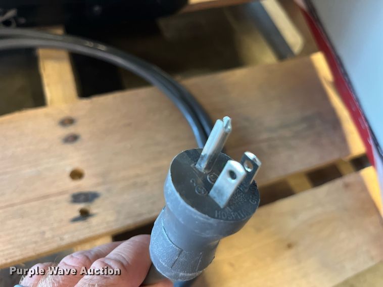 image for item MG9414 (2) Midmark 405 exam tables