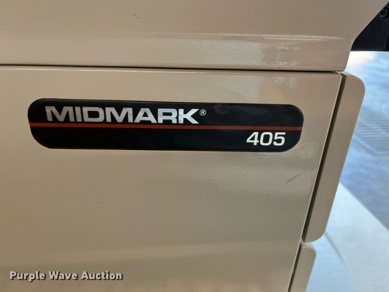 image for item MG9414 (2) Midmark 405 exam tables