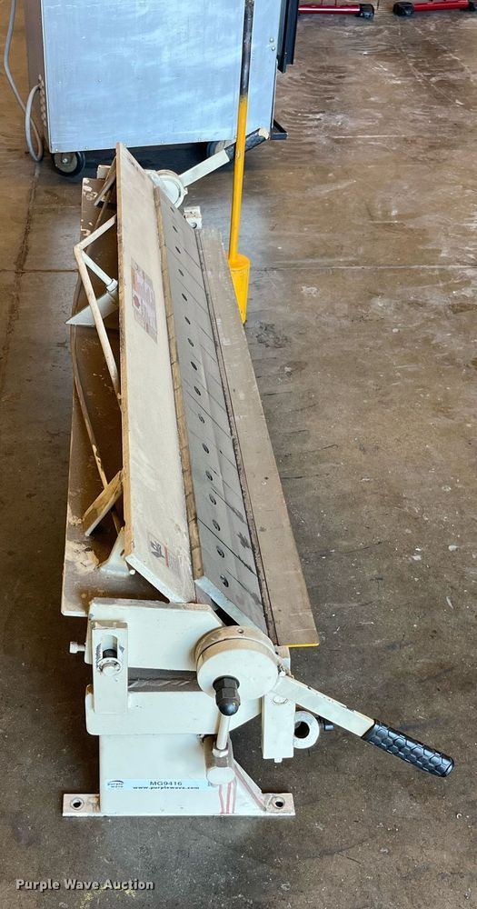 image for item MG9416 Shop Fox M1043  pan and box brake