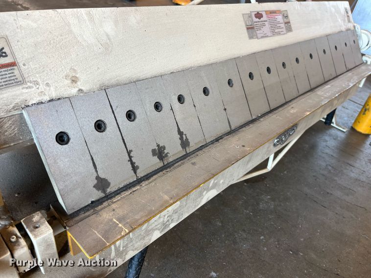 image for item MG9416 Shop Fox M1043  pan and box brake