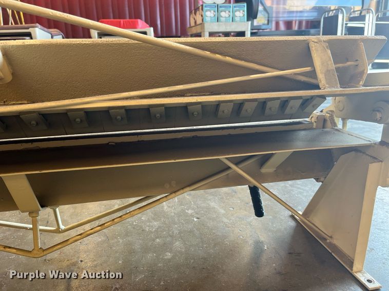 image for item MG9416 Shop Fox M1043  pan and box brake