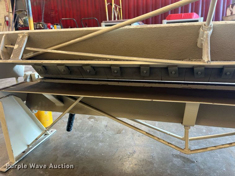 image for item MG9416 Shop Fox M1043  pan and box brake