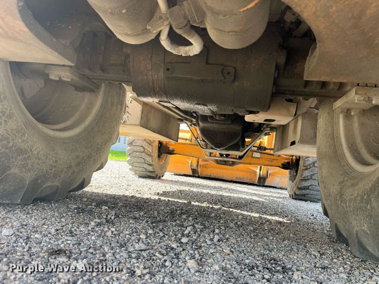 image for item MG9421 1996 Case 580 Super L  backhoe