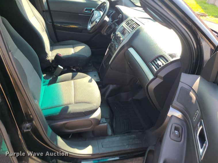 image for item MG9548 2013 Ford Explorer Police Interceptor  SUV