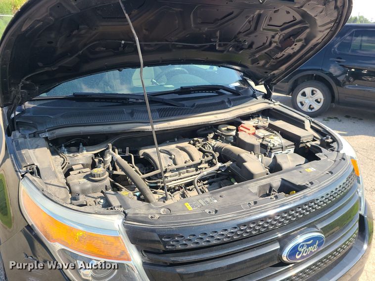 image for item MG9548 2013 Ford Explorer Police Interceptor  SUV