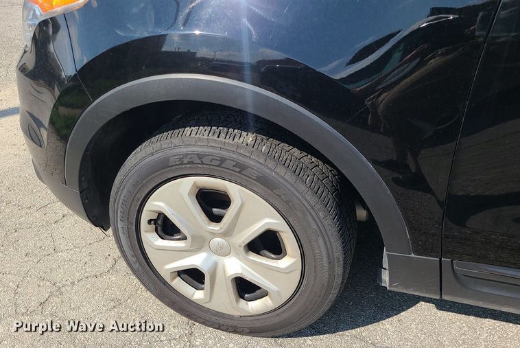 image for item MG9548 2013 Ford Explorer Police Interceptor  SUV