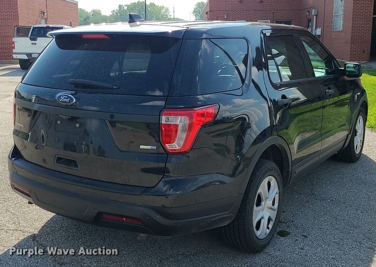 image for item MG9549 2018 Ford Explorer Police Interceptor  SUV