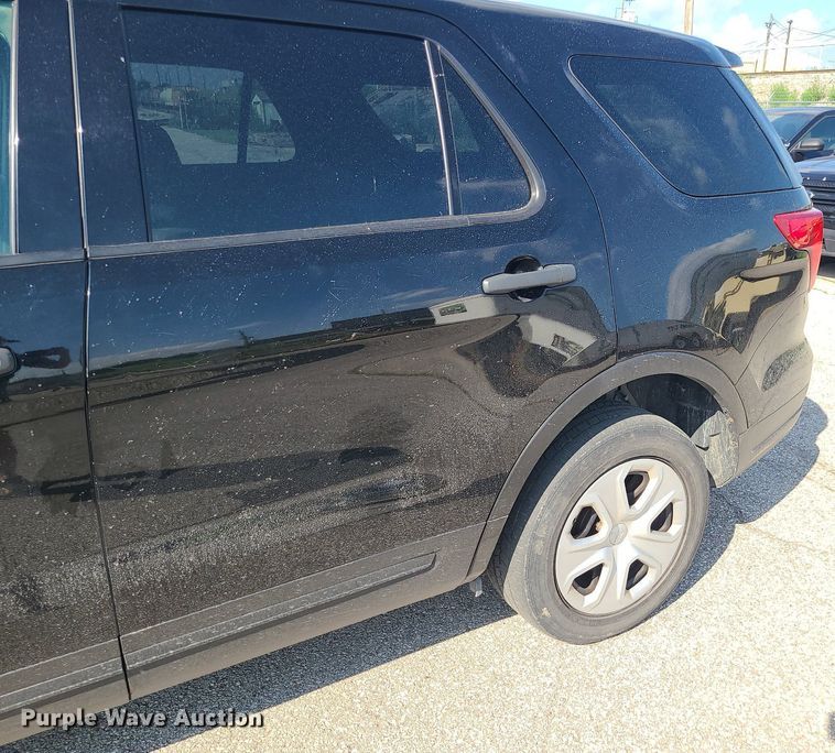 image for item MG9549 2018 Ford Explorer Police Interceptor  SUV