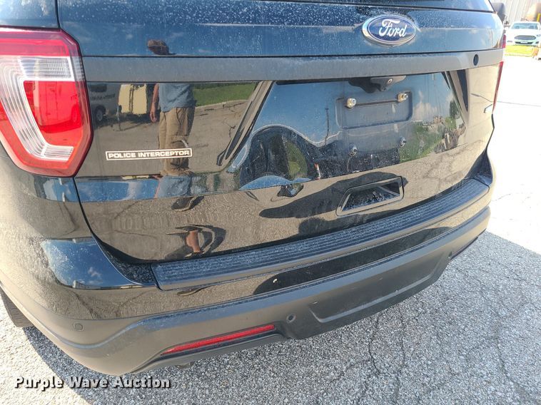 image for item MG9549 2018 Ford Explorer Police Interceptor  SUV