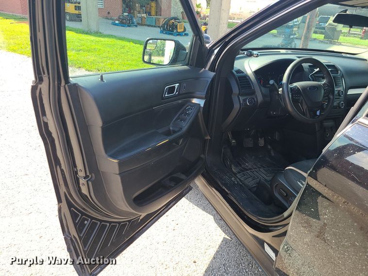 image for item MG9549 2018 Ford Explorer Police Interceptor  SUV