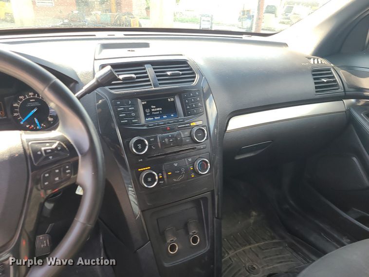 image for item MG9549 2018 Ford Explorer Police Interceptor  SUV