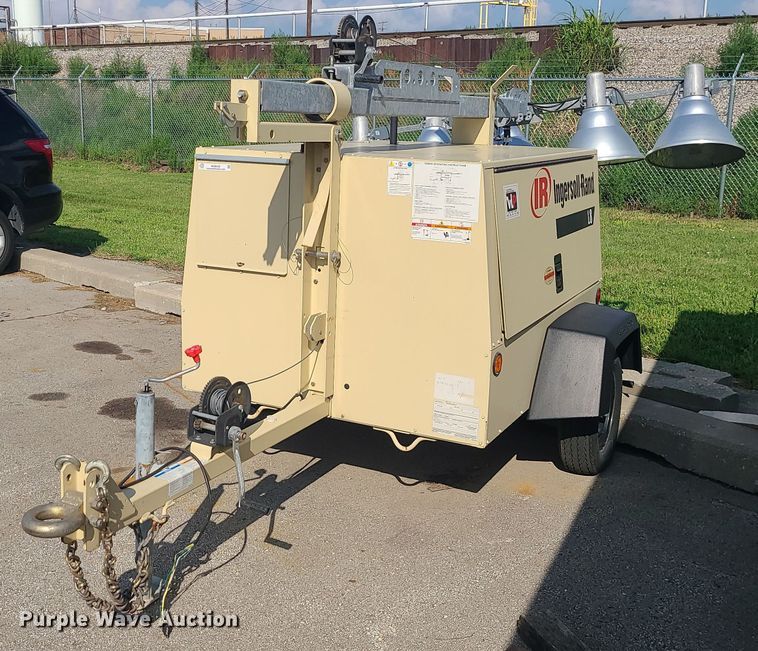 image for item MG9550 2004 Ingersoll Rand L8  light plant