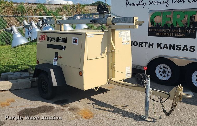 image for item MG9550 2004 Ingersoll Rand L8  light plant