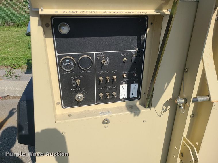 image for item MG9550 2004 Ingersoll Rand L8  light plant