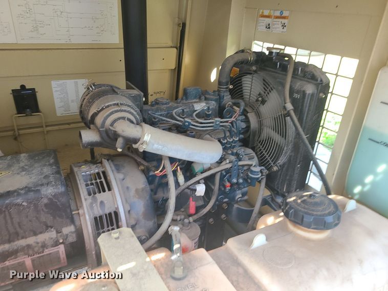 image for item MG9550 2004 Ingersoll Rand L8  light plant