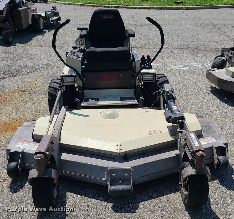 image for item MG9552 Grasshopper 928D  ZTR lawn mower
