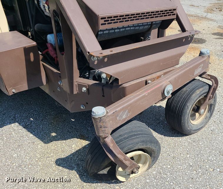 image for item MG9552 Grasshopper 928D  ZTR lawn mower