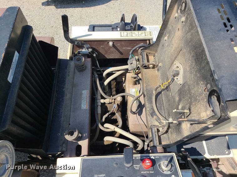 image for item MG9552 Grasshopper 928D  ZTR lawn mower