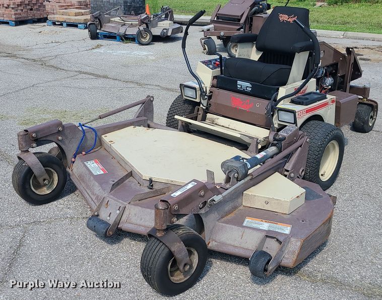 image for item MG9553 Grasshopper 928D  ZTR lawn mower