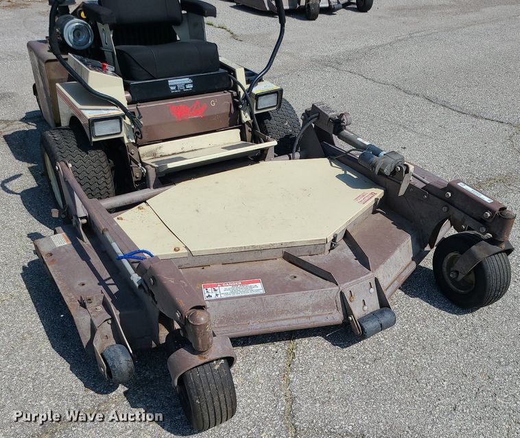 image for item MG9553 Grasshopper 928D  ZTR lawn mower