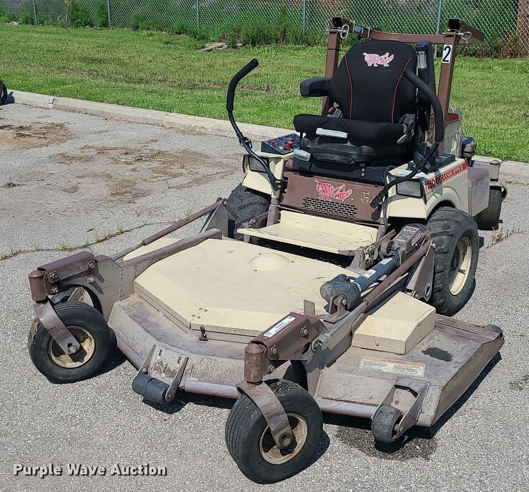 image for item MG9554 Grasshopper 725DT6  ZTR lawn mower