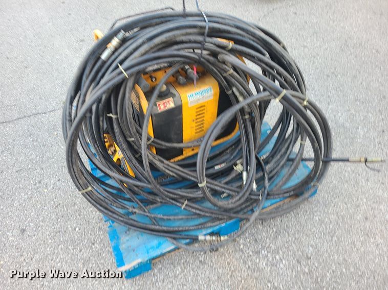 image for item MG9565 Partner HP40 Mark II  hydraulic power unit