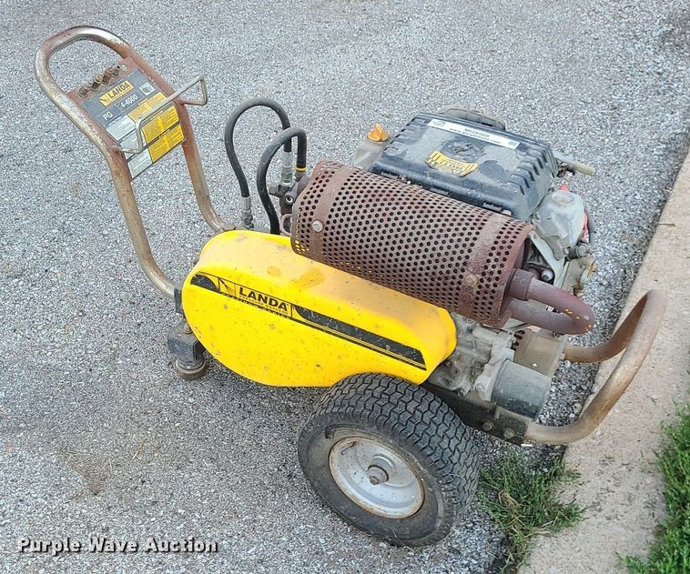 image for item MG9568 Landa PG4-4000  pressure washer