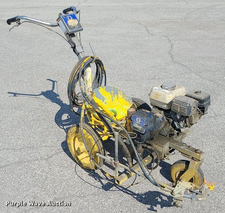 image for item MG9573 Graco Line Lazer 3400  line striper