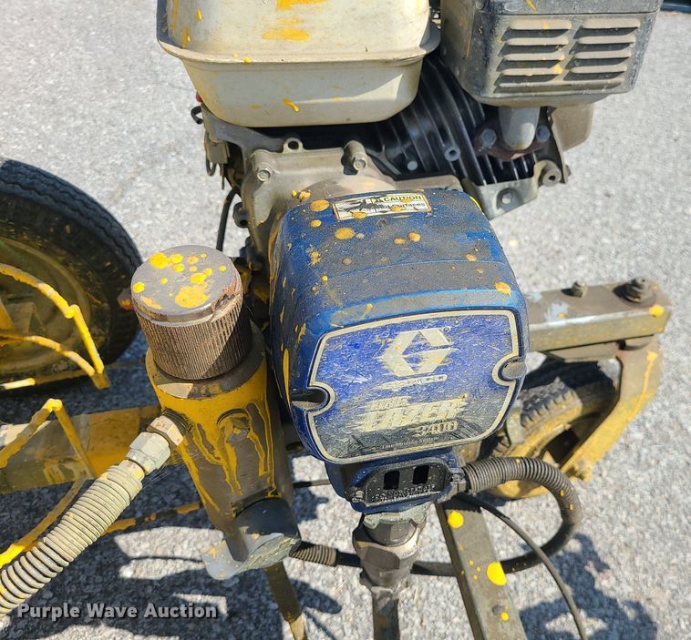 image for item MG9573 Graco Line Lazer 3400  line striper