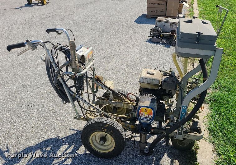 image for item MG9577 Graco Line Lazer 5900  line striper