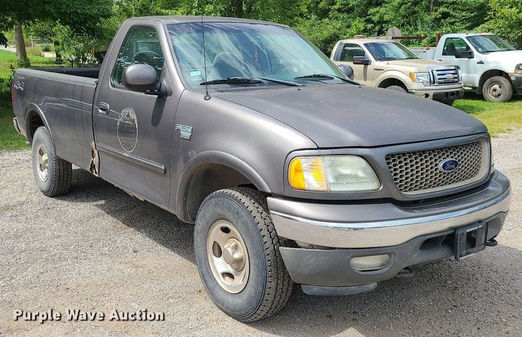 image for item MG9617 2002 Ford F150  pickup truck