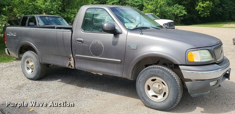 image for item MG9617 2002 Ford F150  pickup truck