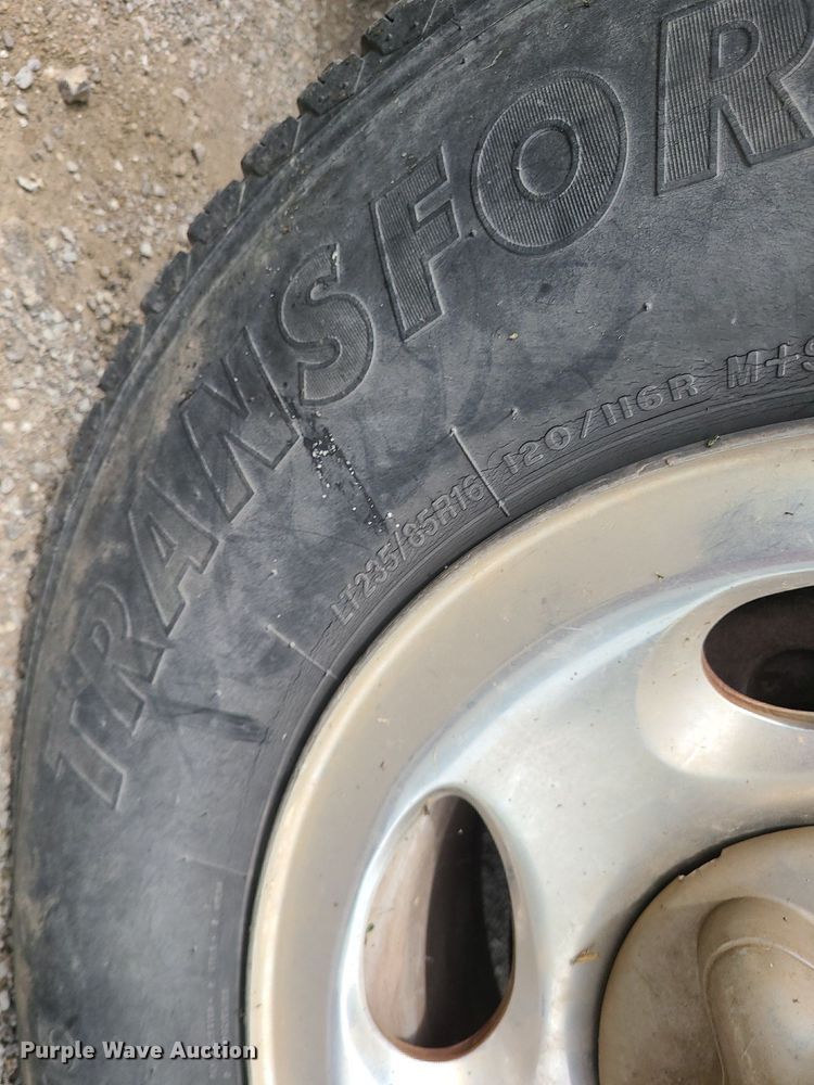 image for item MG9617 2002 Ford F150  pickup truck