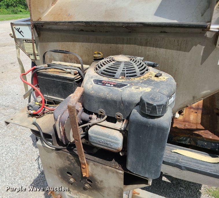 image for item MG9618 2003 Ford F250 Super Duty  SuperCab pickup truck