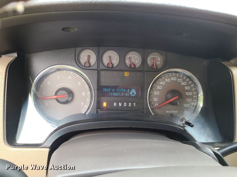 image for item MG9621 2009 Ford F150  pickup truck