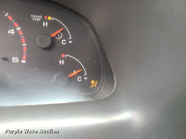 image for item MG9622 2002 Ford F350 Super Duty  utility bed pickup truck