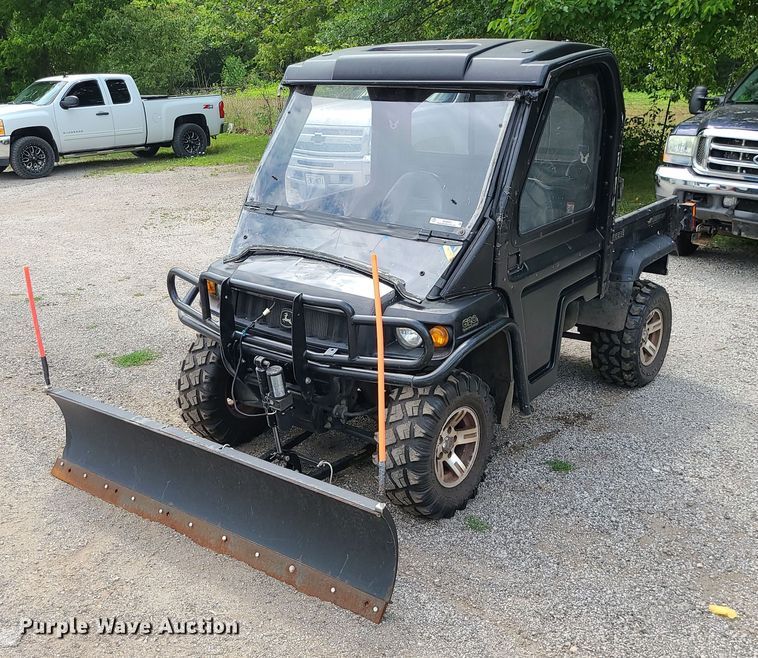 image for item MG9623 2009 John Deere Gator  utility vehicle