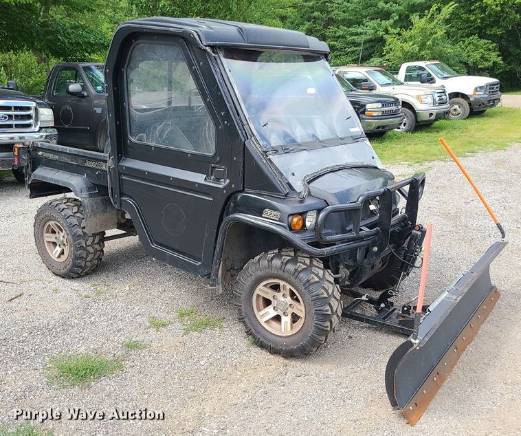 image for item MG9623 2009 John Deere Gator  utility vehicle