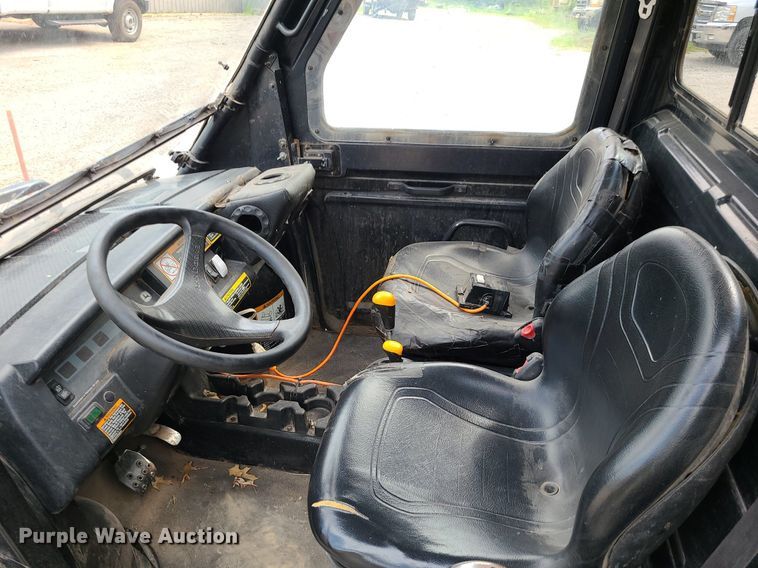 image for item MG9623 2009 John Deere Gator  utility vehicle